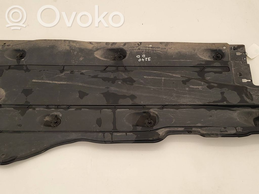 Volkswagen Golf VII Placa protectora del centro/medio