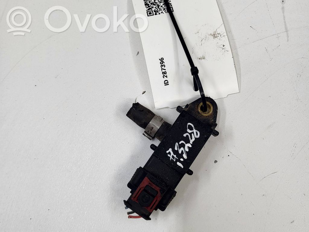 Opel Astra J Capteur de pression des gaz d'échappement