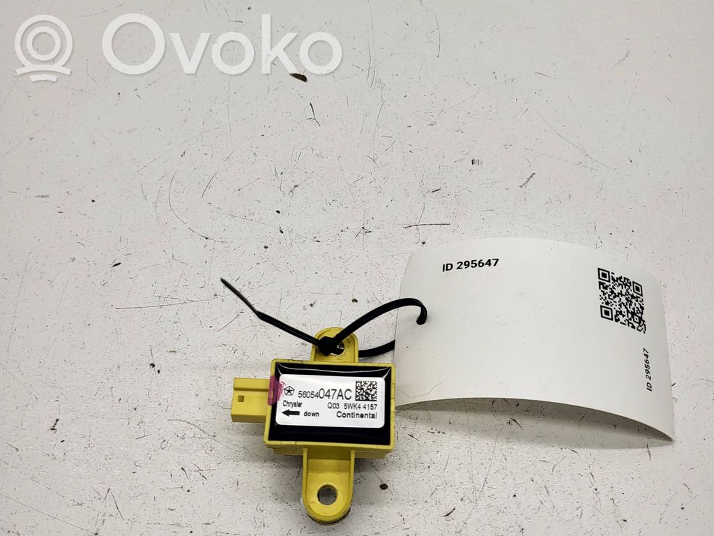 Fiat Freemont Airbag deployment crash/impact sensor