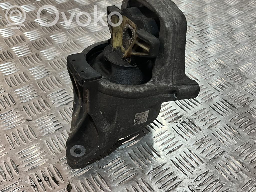 Audi A4 S4 B9 Engine mount vacuum valve 
