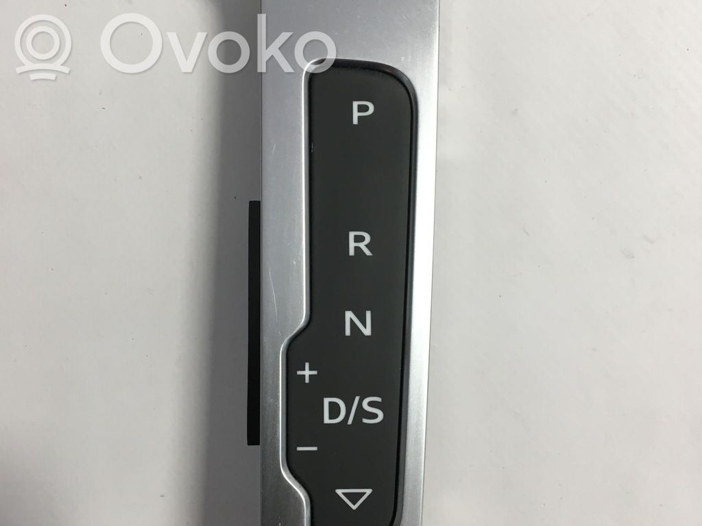 Audi Q2 - Indicador selector de marchas 