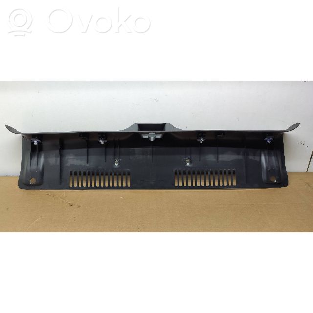 Renault Clio V Altro elemento di rivestimento sottoporta/montante 