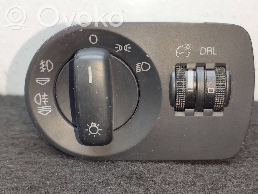 Interruptor de luz   8P1941531AH,3246A,04056741