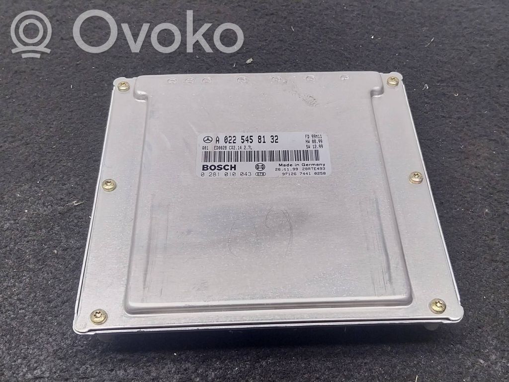 Mercedes-Benz E W212 Engine control unit/module 