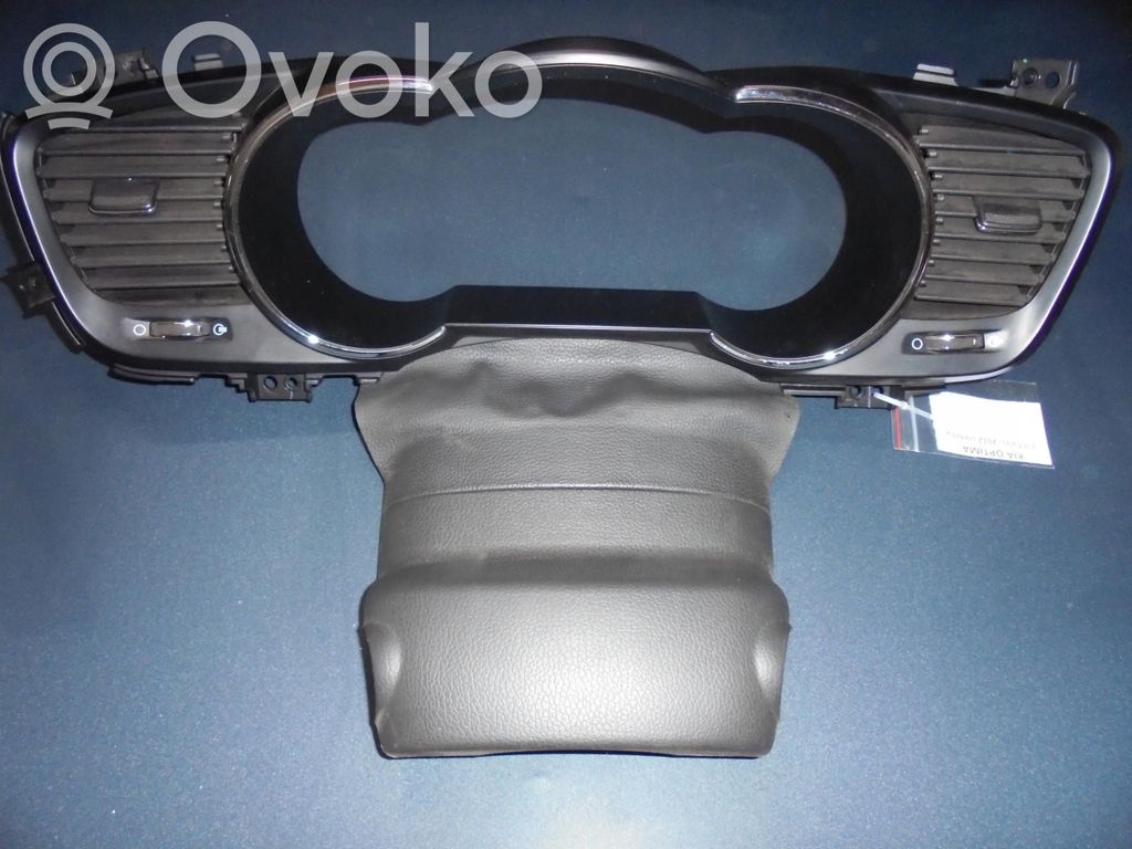 Dashboard trim   848302T100