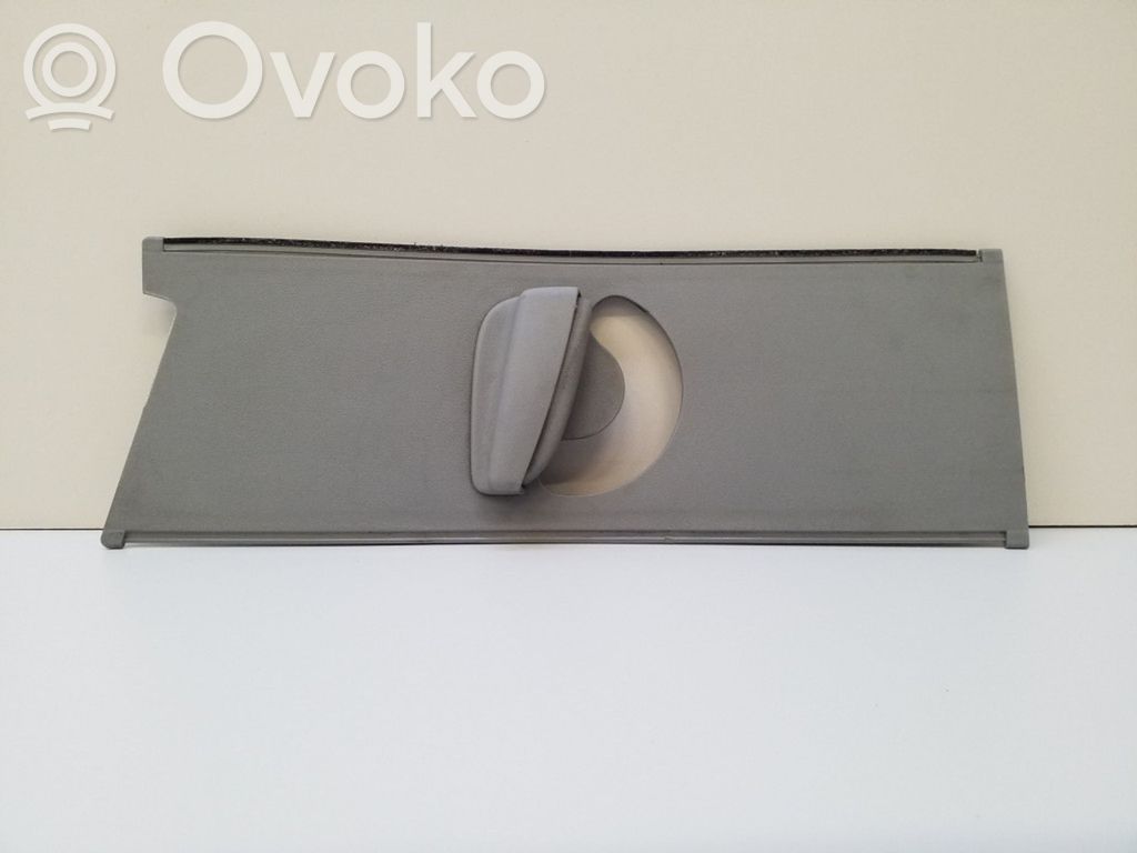Volkswagen Touareg I Osłona środkowa słupka / C 