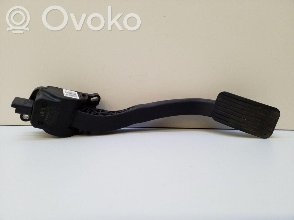 Peugeot 5008 Pedal del acelerador 