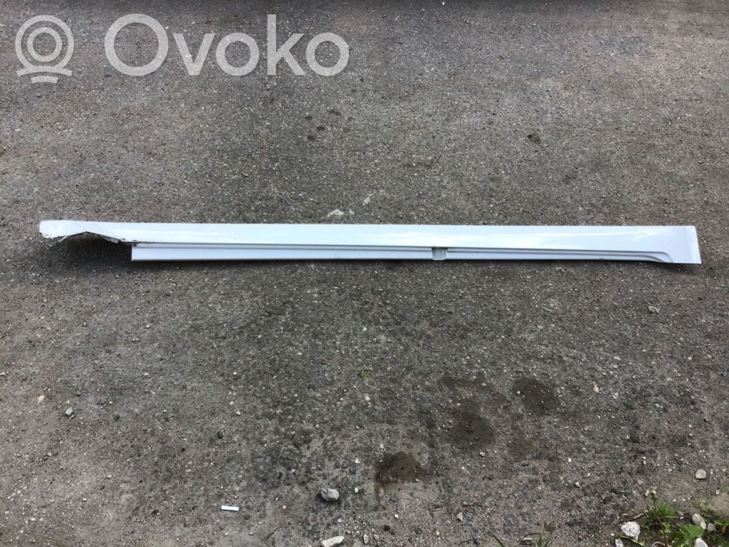 BMW 7 F01 F02 F03 F04 Prag 