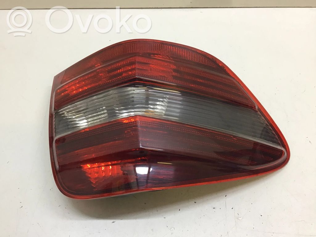 Mercedes-Benz ML W164 Lampa tylna 