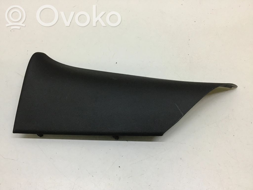 Dodge Challenger (B) pillar trim (top) 