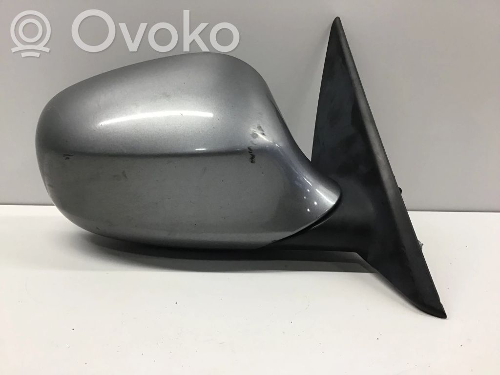 Front door electric wing mirror