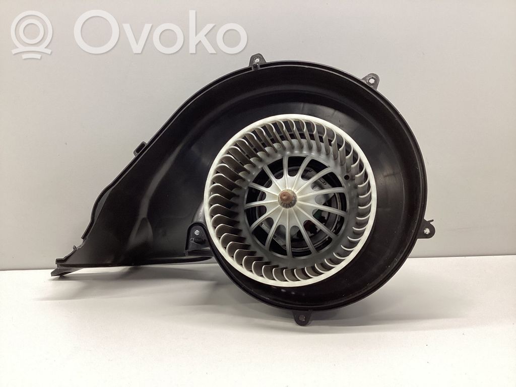Jaguar E-Pace Heater fan/blower 