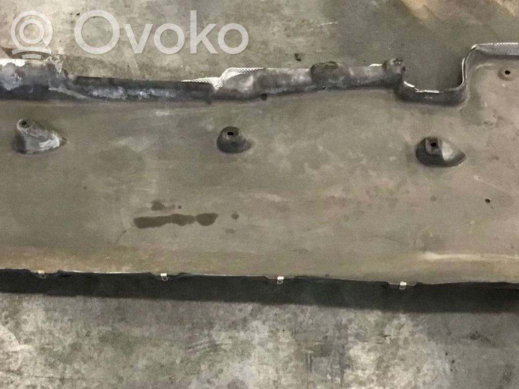 Side bottom protection   J9C3104C21AC