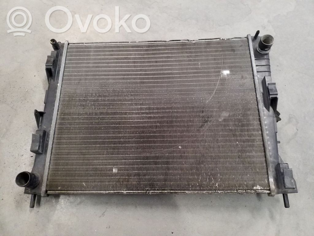 Renault Clio III Radiador del refrigerante 