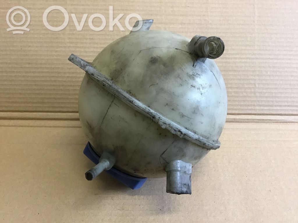 Volkswagen Golf IV Aušinimo skysčio išsiplėtimo bakelis 