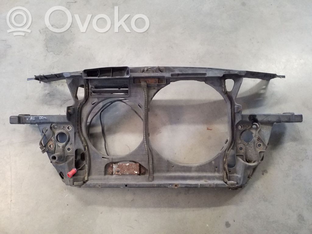 Audi A6 S6 C5 4B Radiatorių panelė 