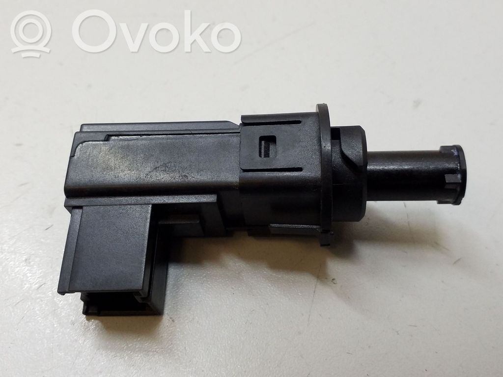 Chrysler Pacifica Brake pedal sensor switch 