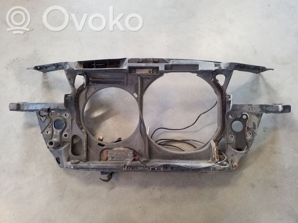 Audi A6 S6 C5 4B Pas przedni 