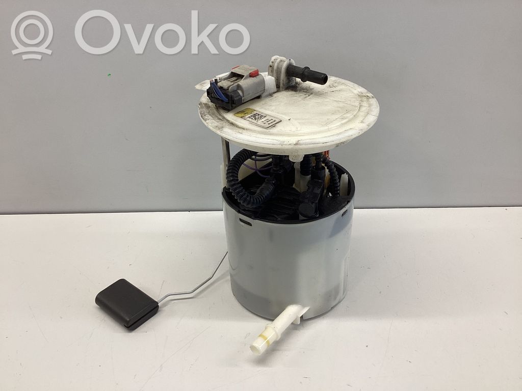 Bomba interna de combustible   04578815AF