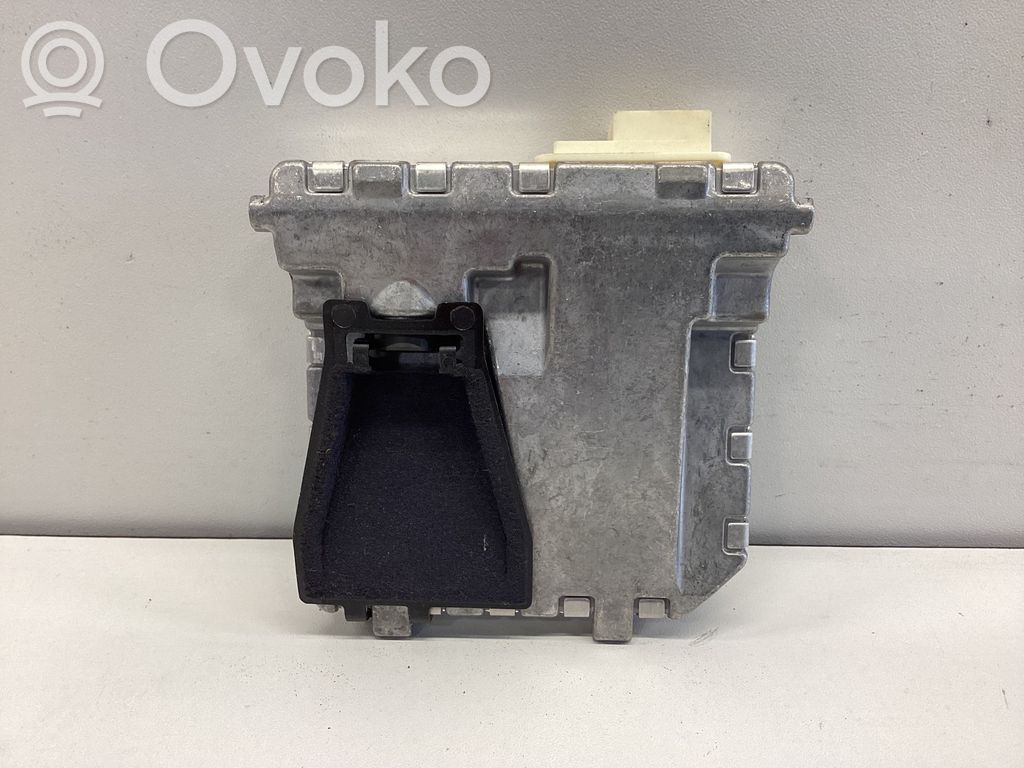 Windshield/windscreen camera   GHP967XCXA