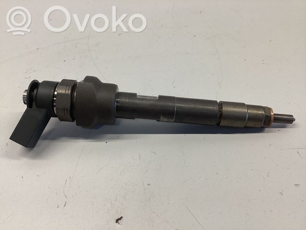BMW 3 E90 E91 Fuel injector 