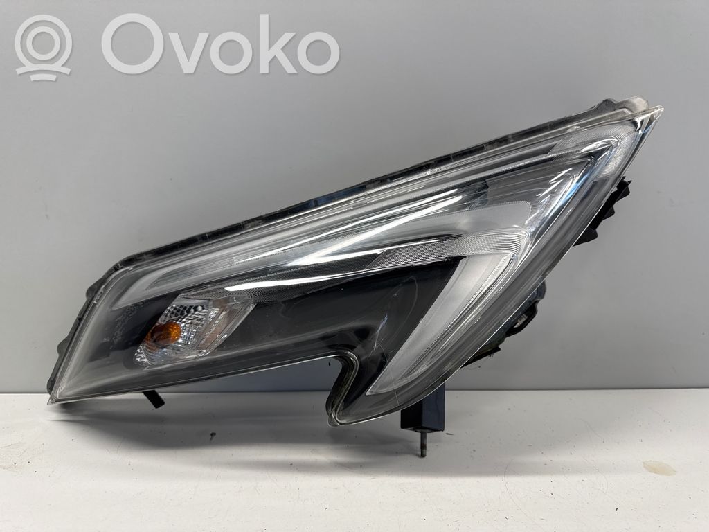 Nissan Juke I F15 Faro/fanale 