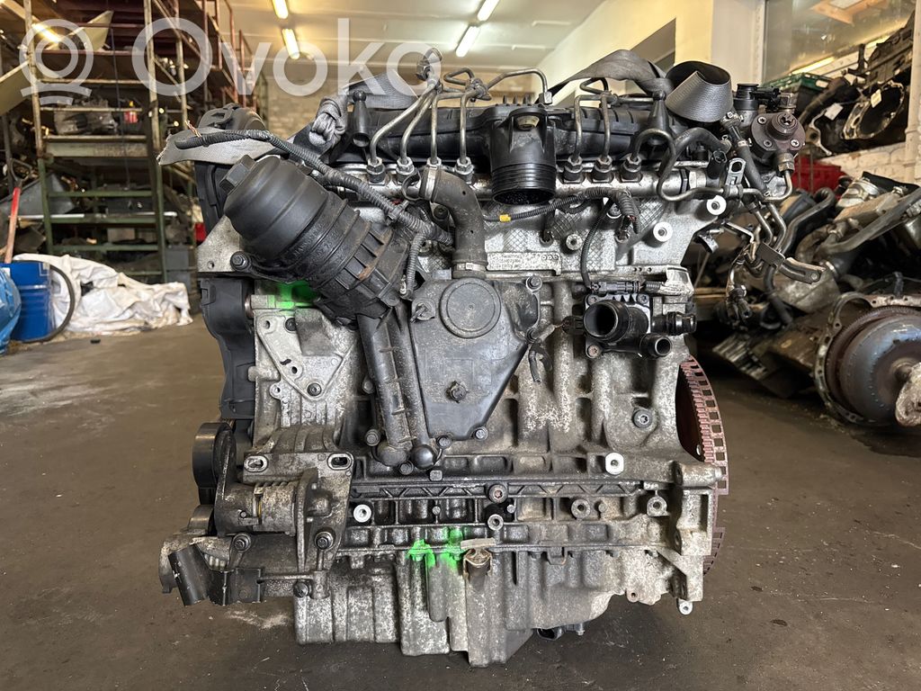 Moottori   D5204T