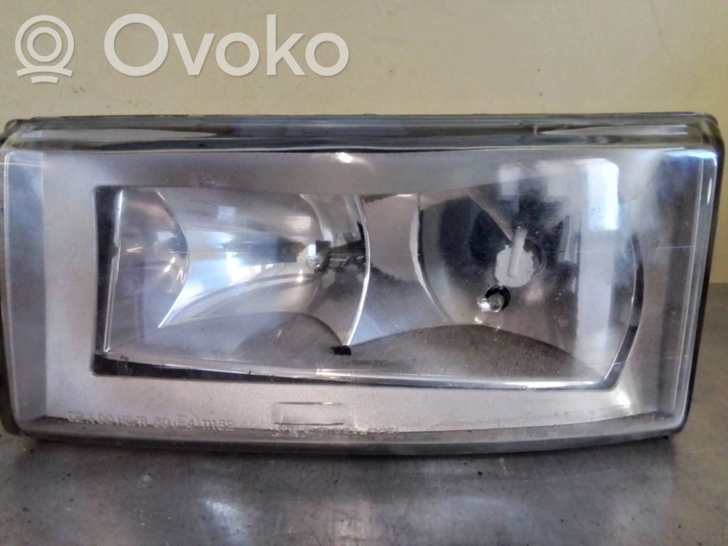 Iveco Daily 30.8 - 9 Headlight/headlamp 