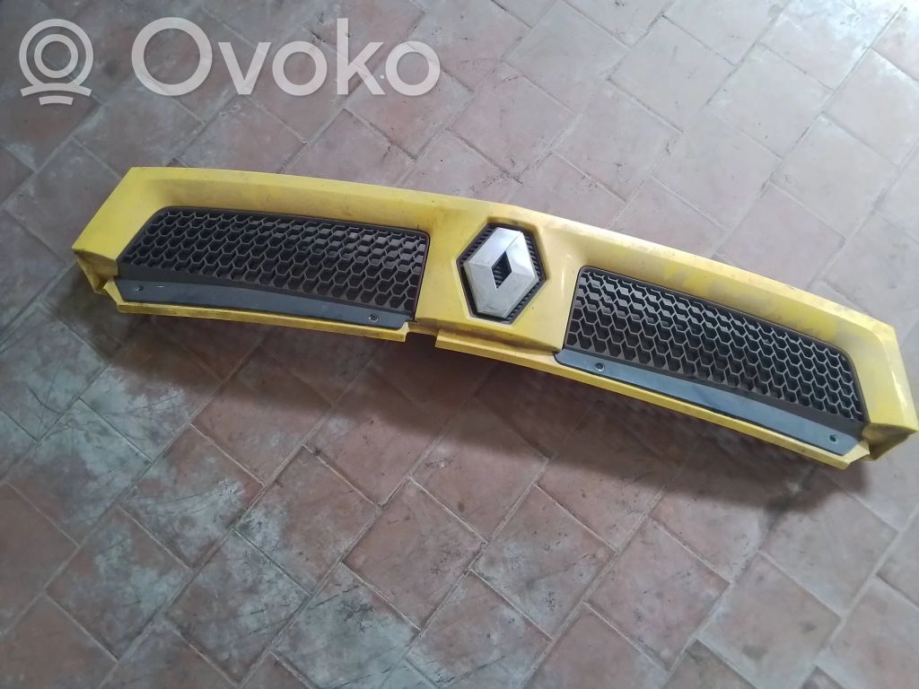 Renault Master II Front grill 