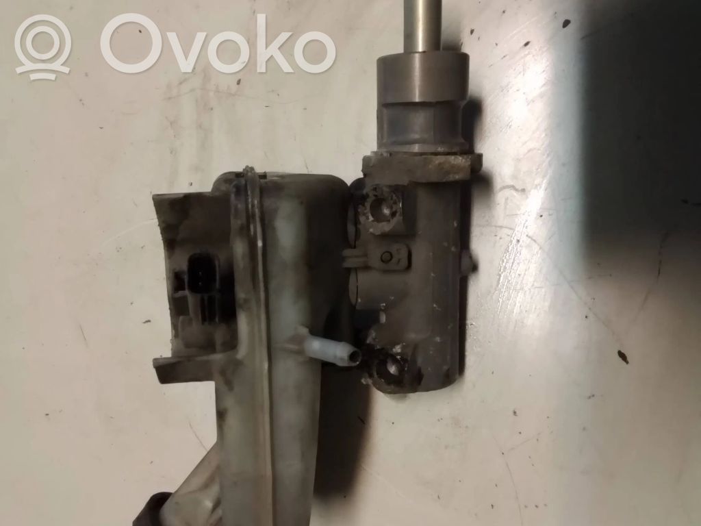 Ford Transit Master brake cylinder 