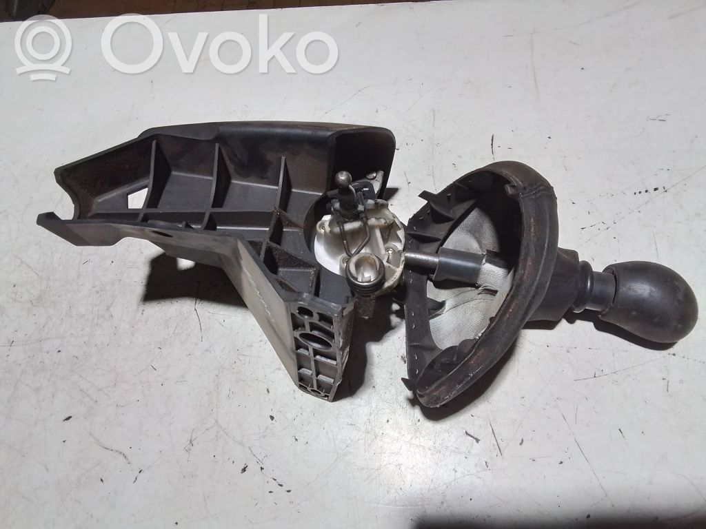 Selector caja de cambios   8200273969