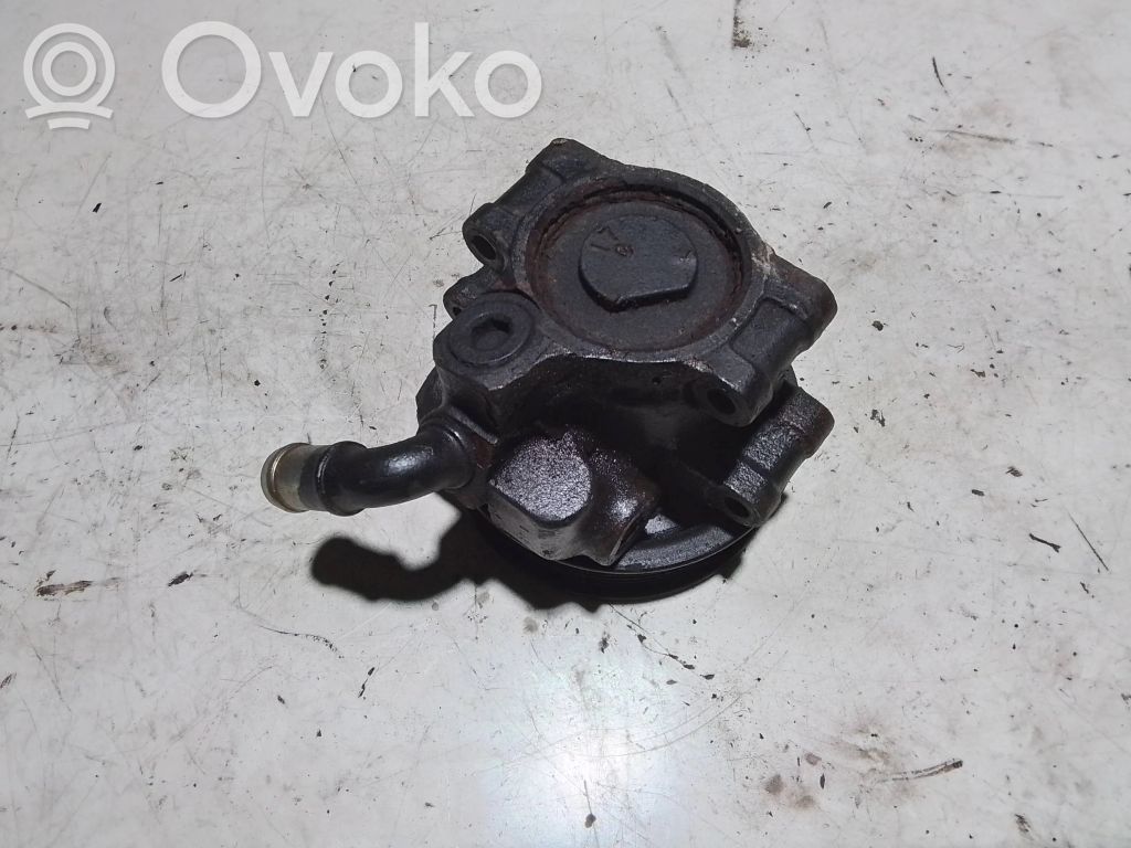 Ford Transit Ohjaustehostimen pumppu 