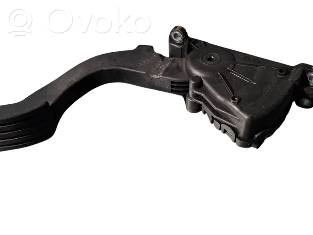 Volvo S40 Accelerator throttle pedal 
