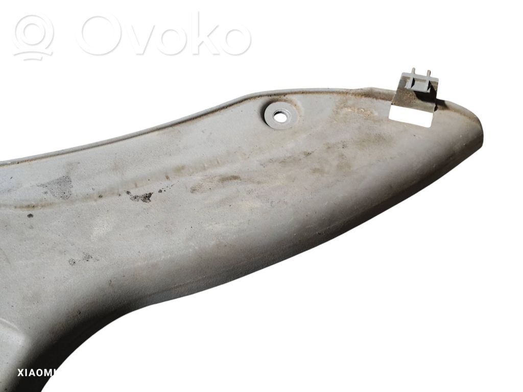 Osłona słupka szyby przedniej / A   A9066880206