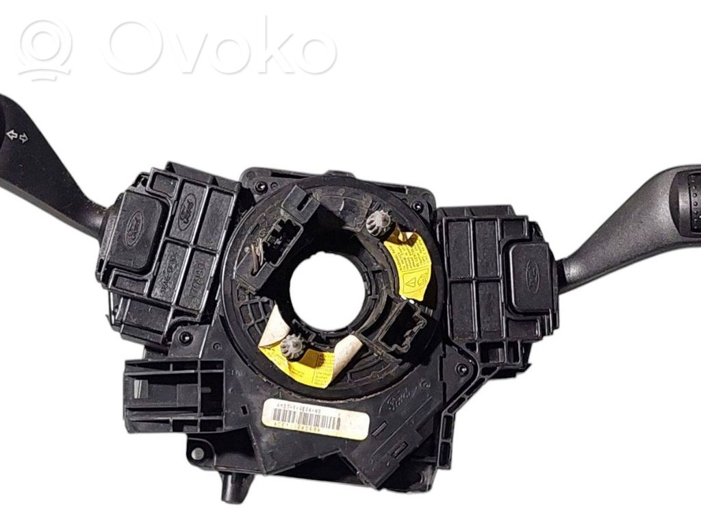 Ford Focus Wiper turn signal indicator stalk/switch 