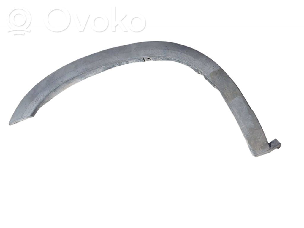 Iveco Daily 35 - 40.10 Garniture pour voûte de roue avant 