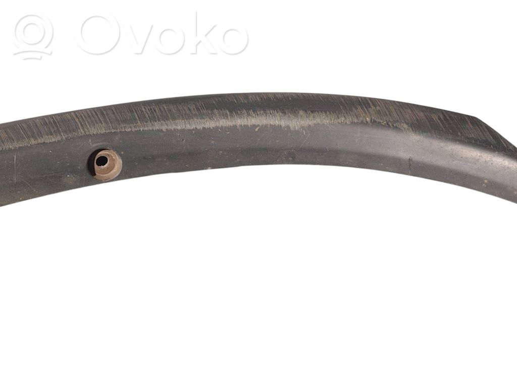 Listwa błotnika tylnego   7407A318,7407A3182