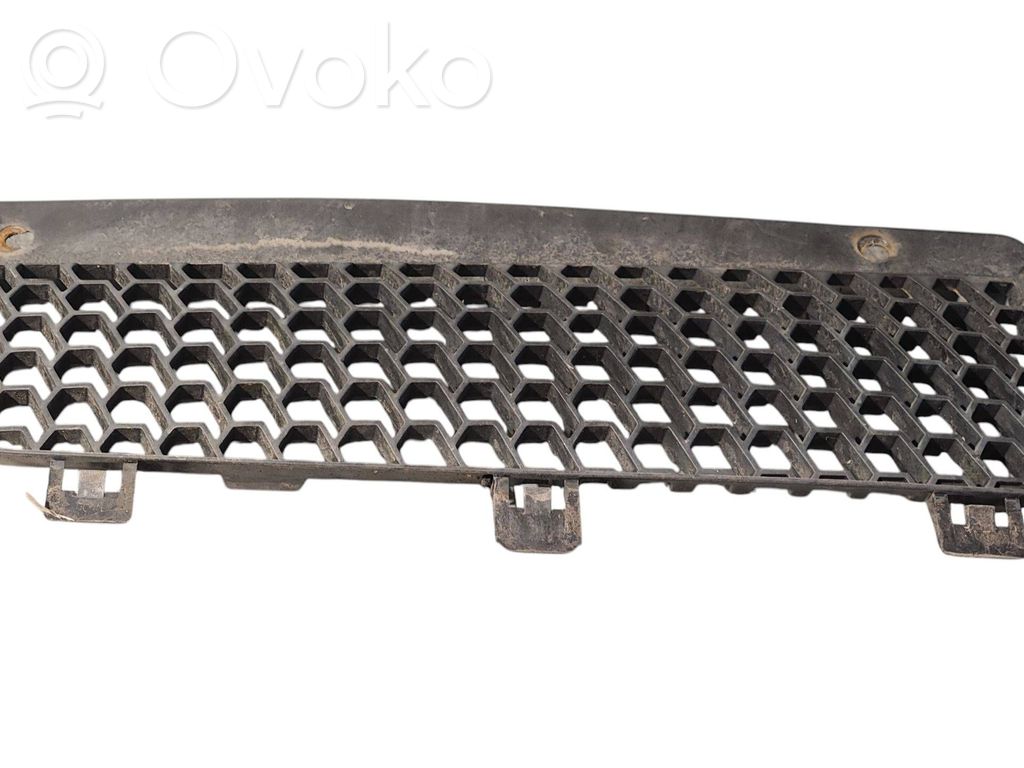 Renault Master II Front grill 