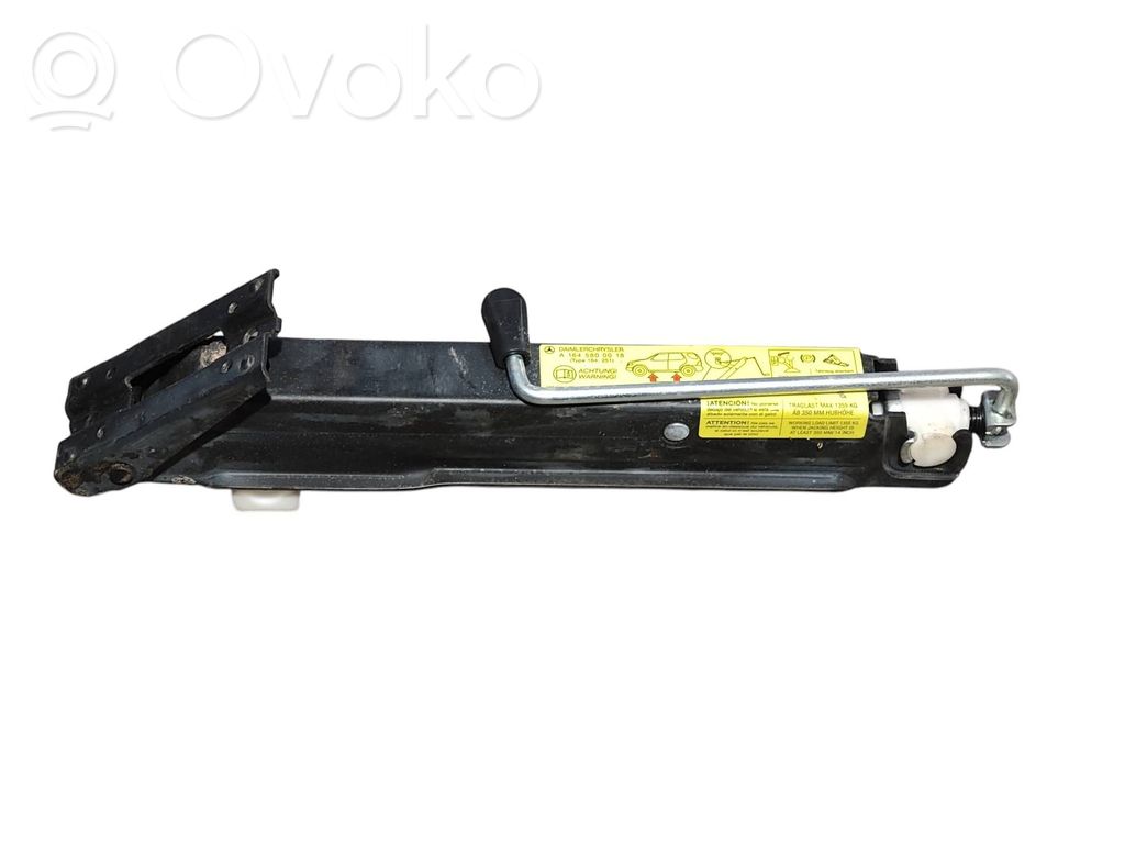 Lewarek samochodowy   A1645800018