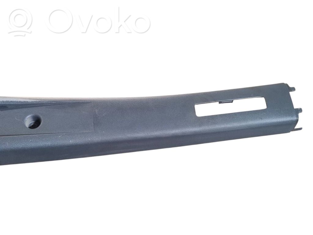 Iveco Daily 35.8 - 9 Capac stâlp (B) (superior) 