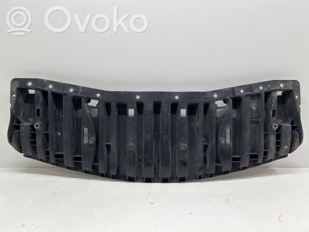Nissan Note (E12) Bamperio dugno apsauga 