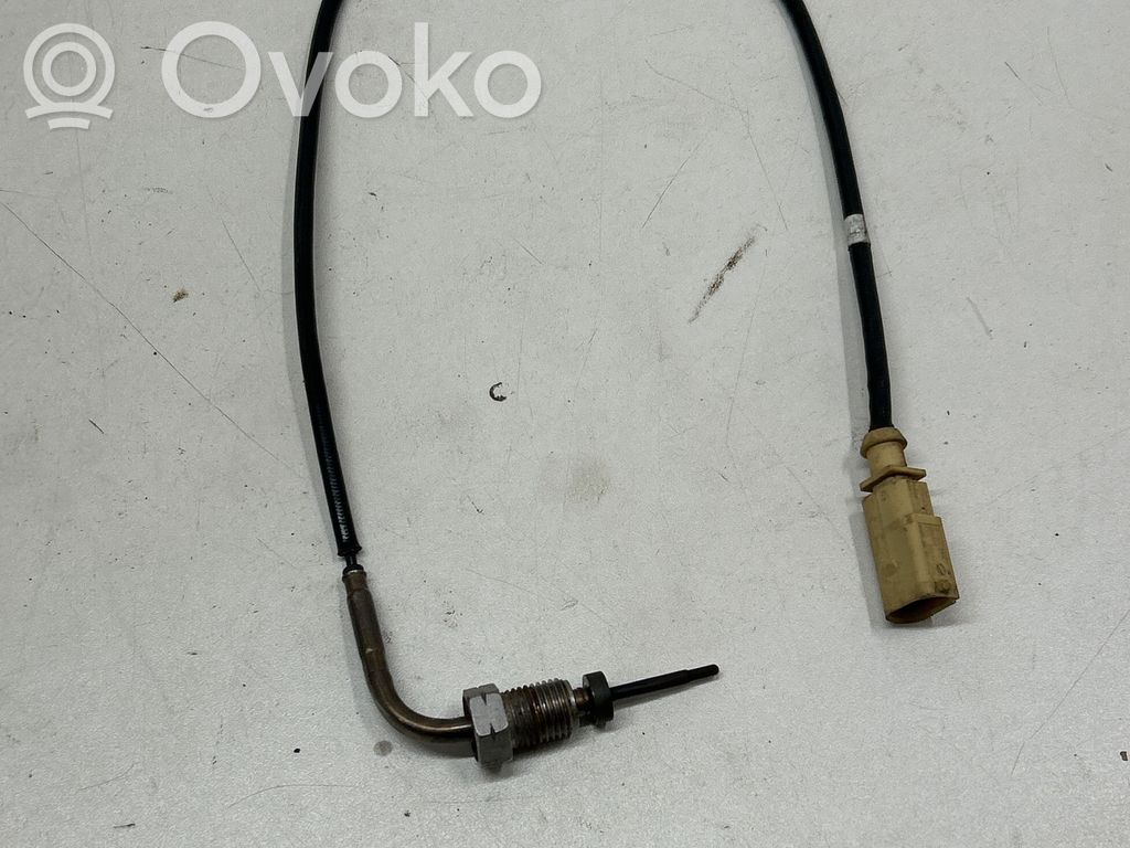 Volkswagen PASSAT B8 Exhaust gas temperature sensor 