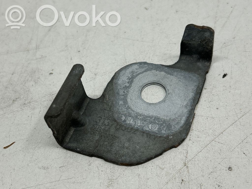 Volvo V60 Radiator support slam panel bracket 