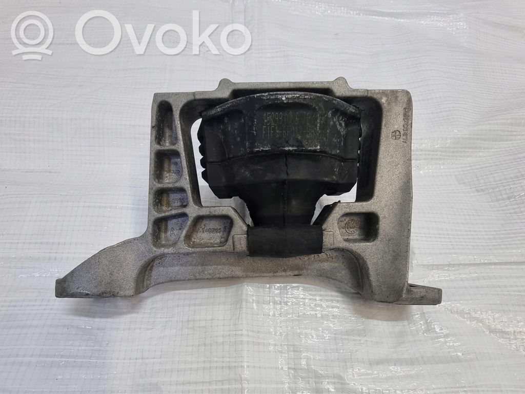 Ford Kuga II Engine mount vacuum valve 