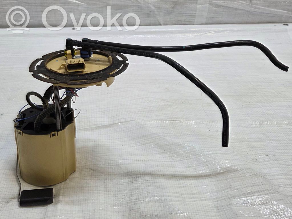 Opel Astra K Pompa paliwa w zbiorniku 