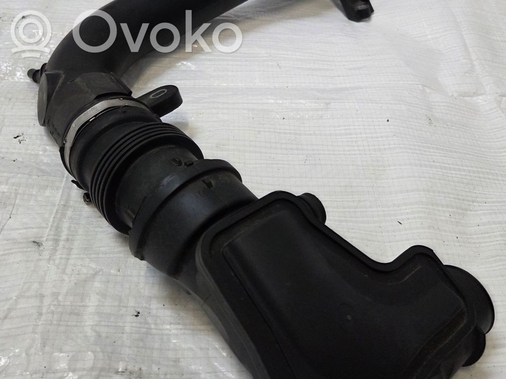 Ford Focus Ilmanoton kanavan osa 