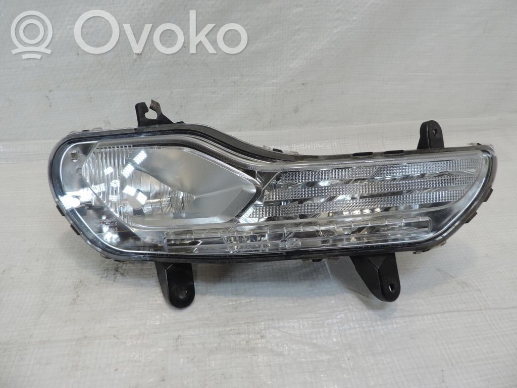 Ford Kuga II Etusumuvalo 