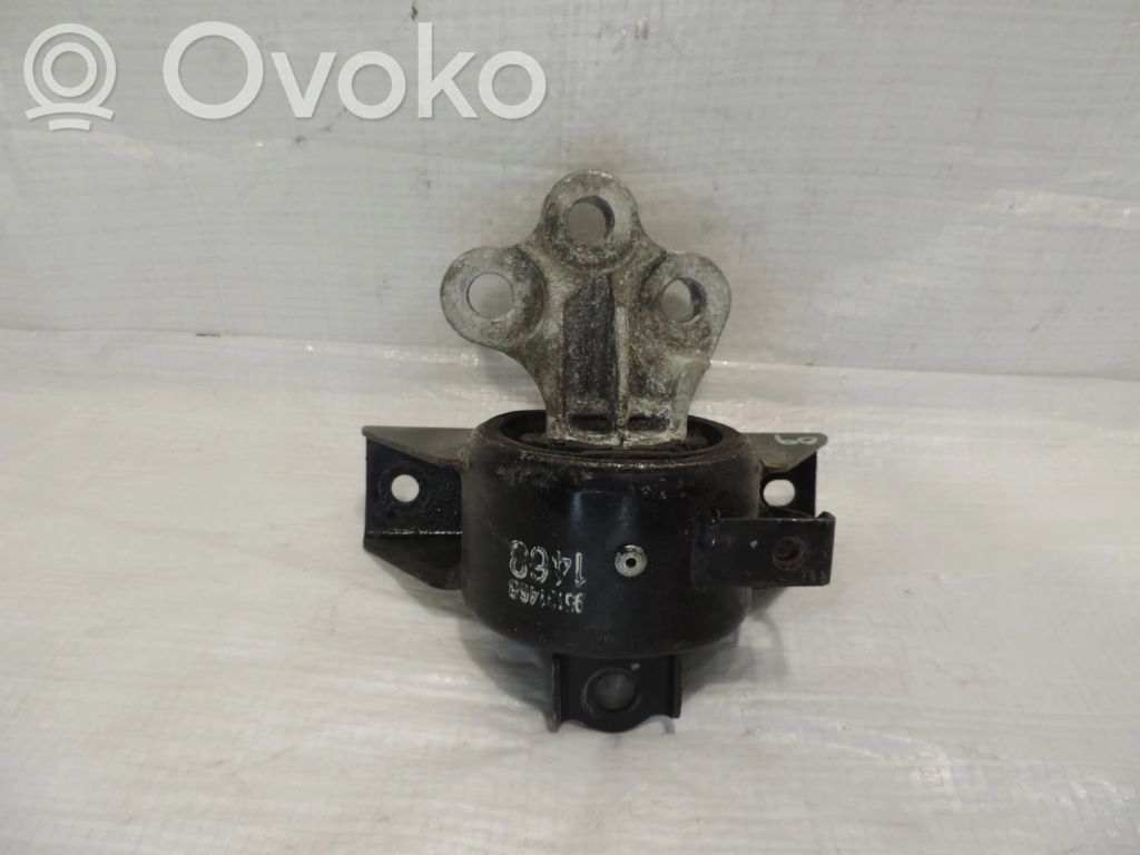 Opel Mokka Engine mount vacuum valve 