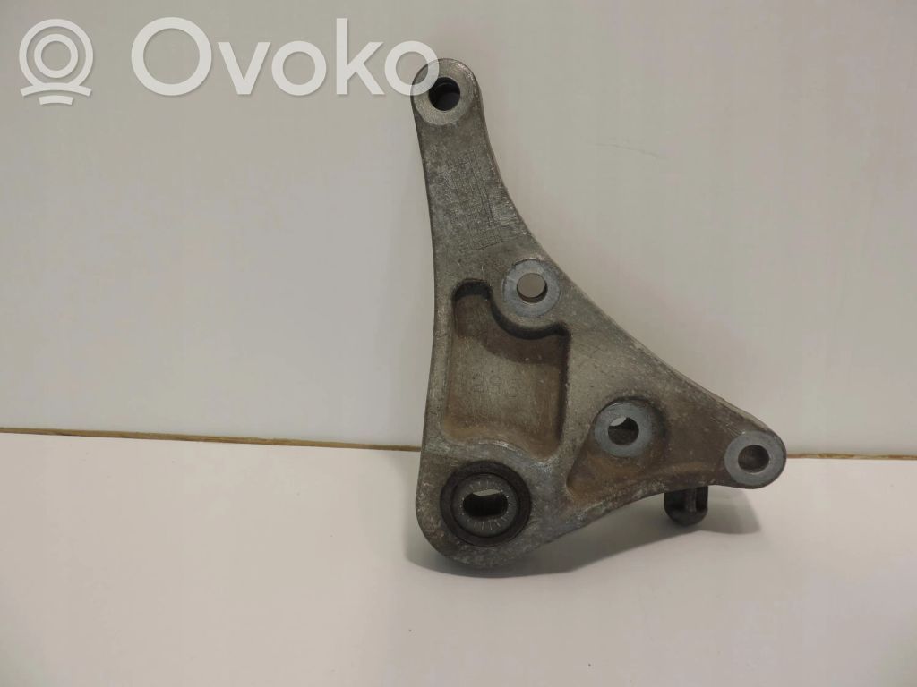 Opel Mokka Engine mount vacuum valve 