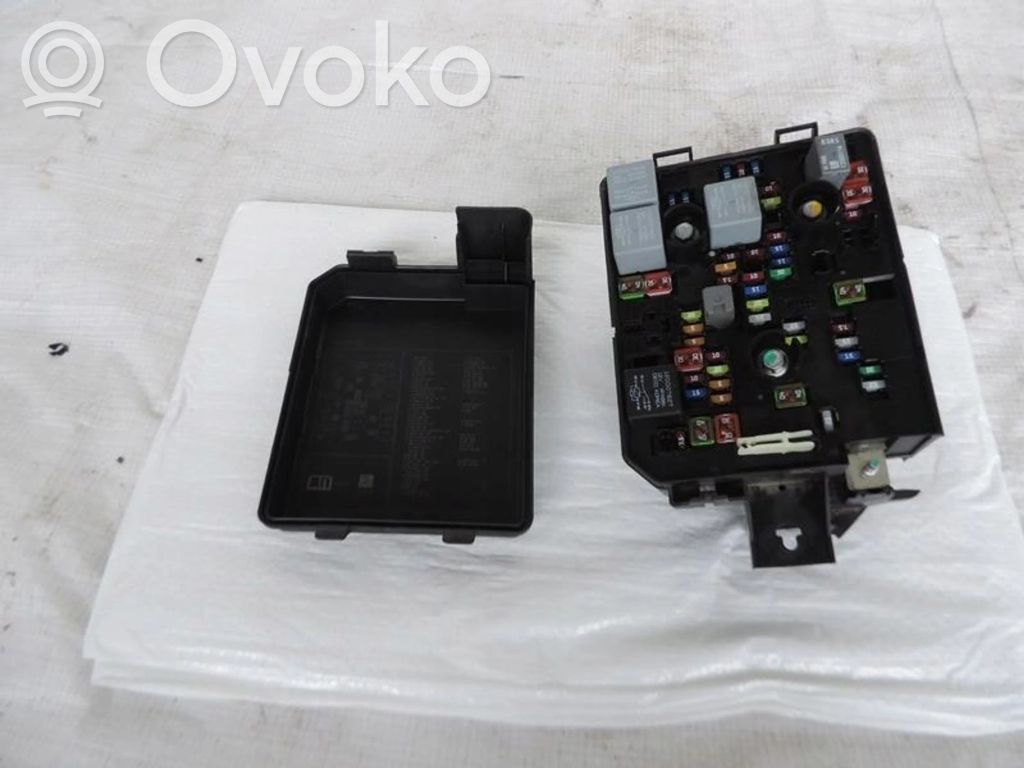Opel Mokka Fuse box set 